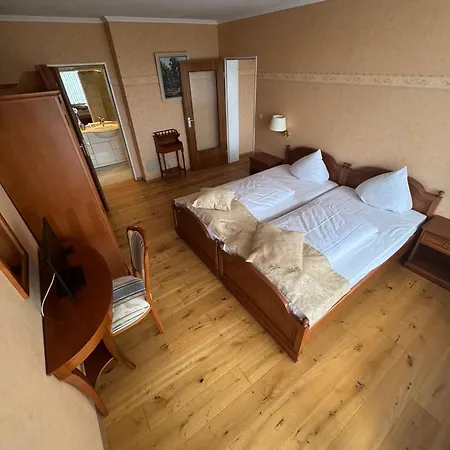 Parkhotel Maasberg Отель