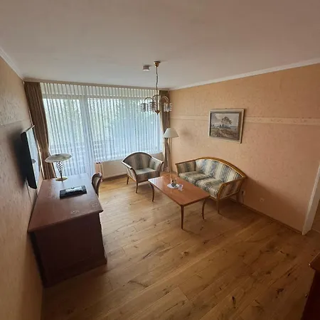 Parkhotel Maasberg * Бад-Зобернхайм